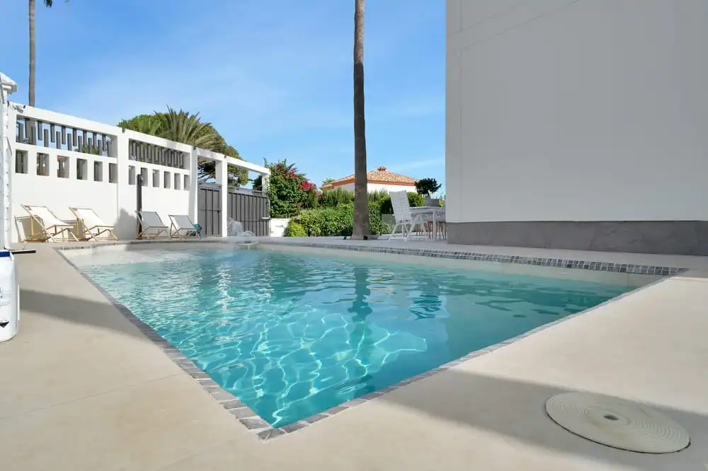 Casa o chalet en venta en El Faro de Calaburra - Chaparral
