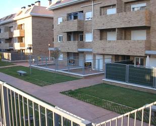 Exterior view of Apartment to rent in Collado Villalba  with Air Conditioner, Heating and Parquet flooring