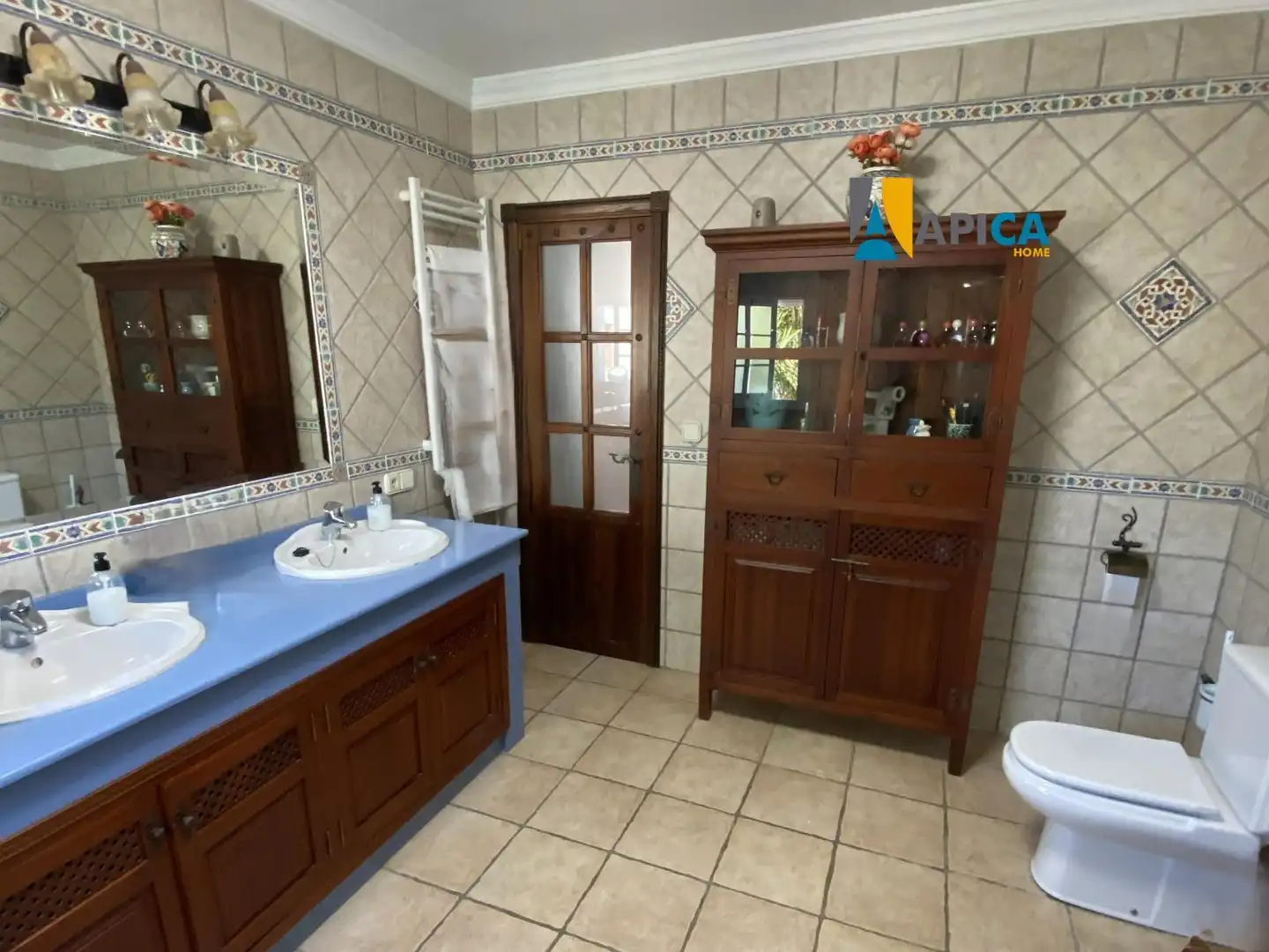 Bany de Casa o xalet en venda en La Línea de la Concepción amb Traster
