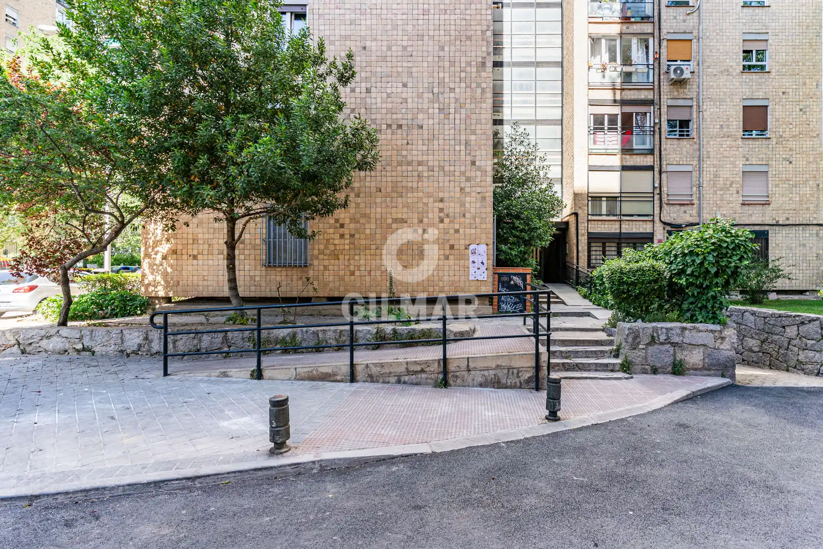 Exterior view of Flat for sale in Madrid  with Heating