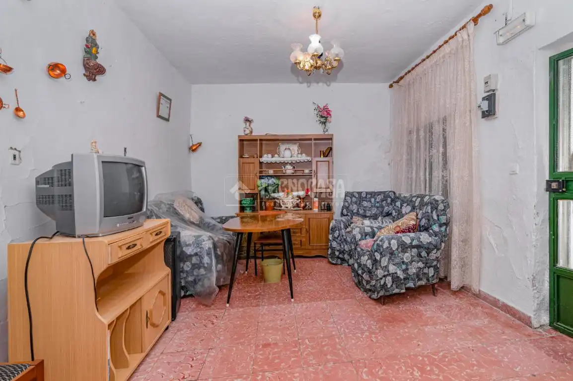 Sala de estar de Casa adosada en venta en Quéntar con Terraza