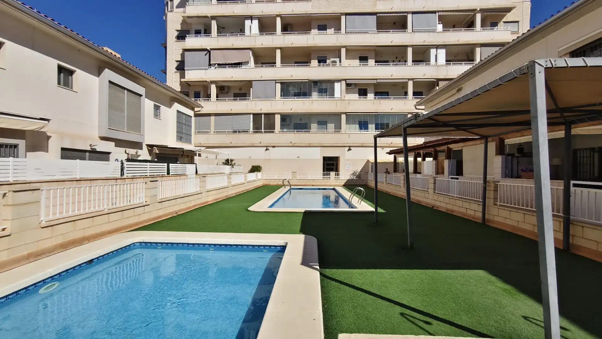 Swimming pool of Flat for sale in Elche / Elx  with Air Conditioner, Heating and Terrace