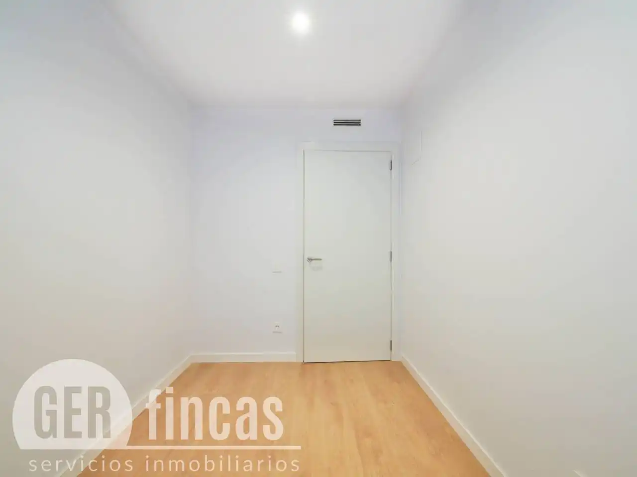 Wohnung zur Miete in Calle Avinyó, Segle XX
