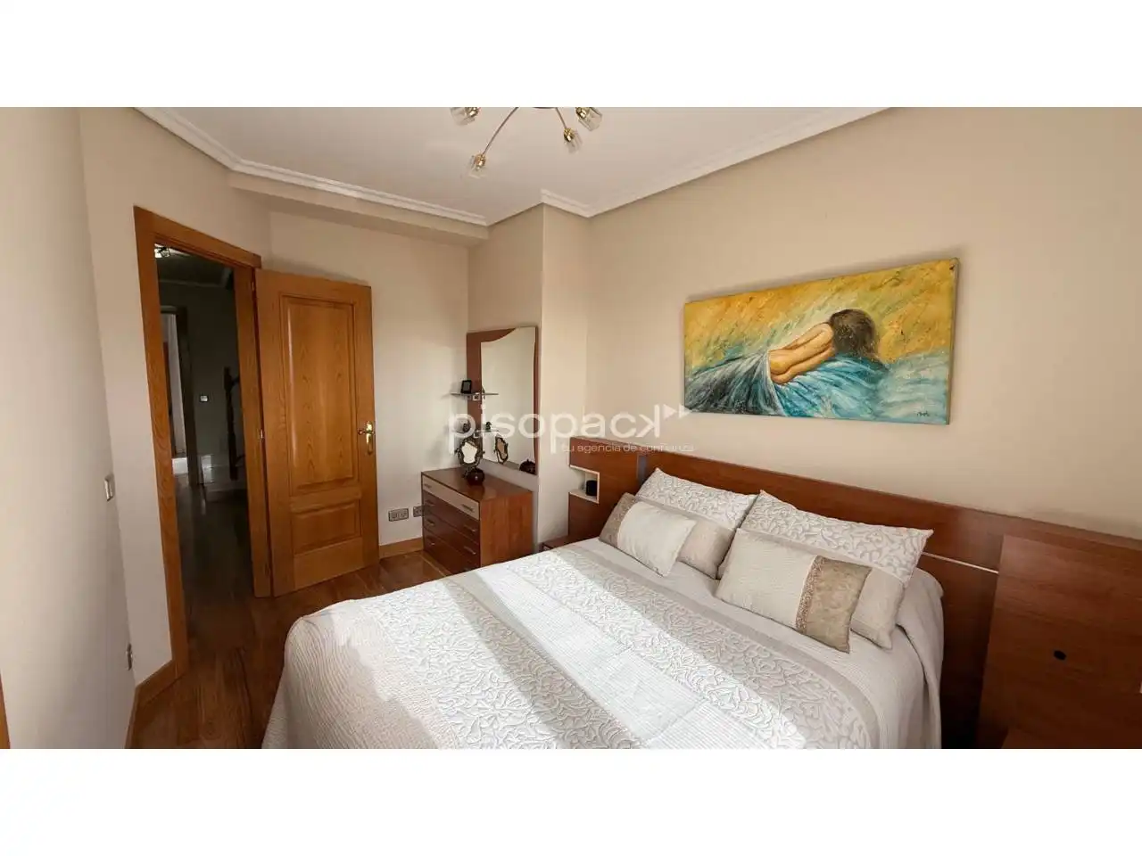 Habitación de Casa adosada en venta en Berrioplano / Berriobeiti con Calefacción, Jardín privado y Parquet