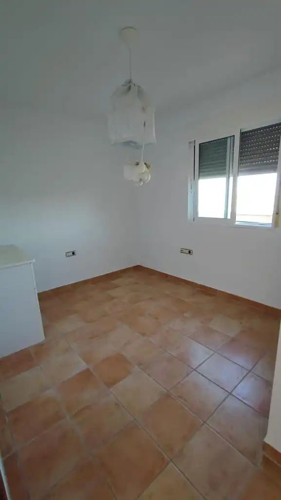 Casa o chalet en venta en Oliva con Jardín privado, Terraza y Amueblado