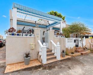 Exterior view of House or chalet for sale in Torrevieja  with Air Conditioner, Terrace and Storage room