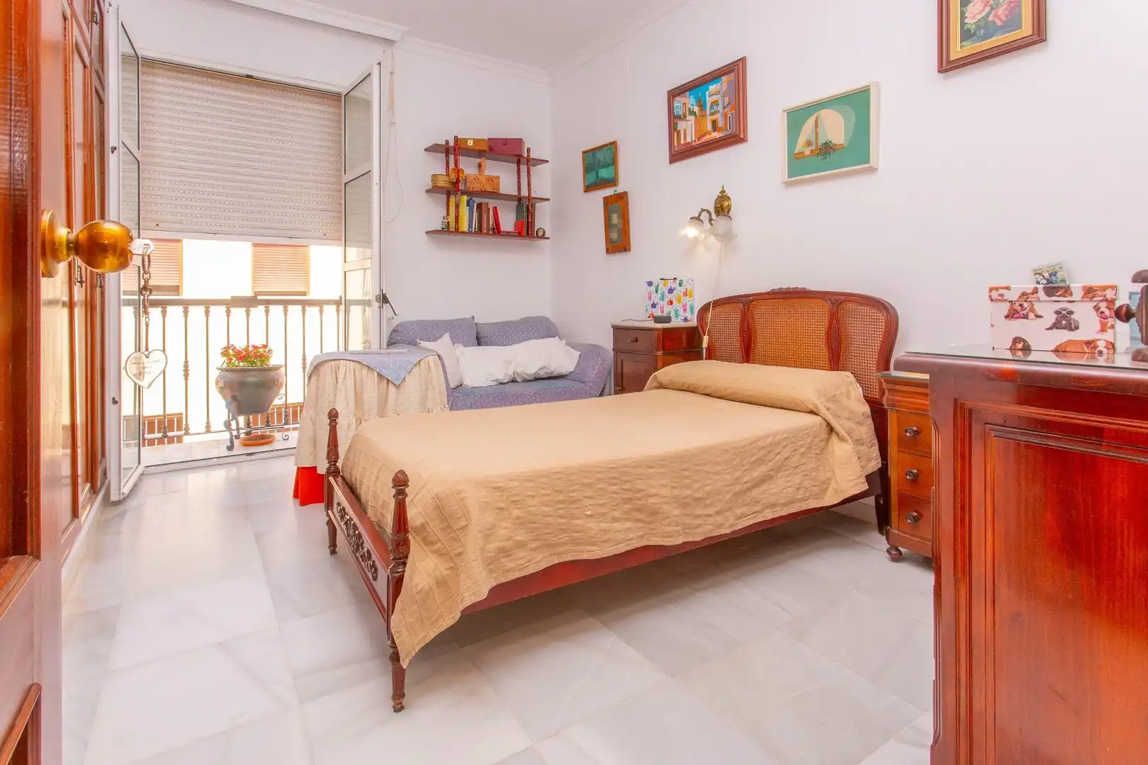 Habitación de Casa o chalet en venta en El Puerto de Santa María con Aire acondicionado, Calefacción y Jardín privado