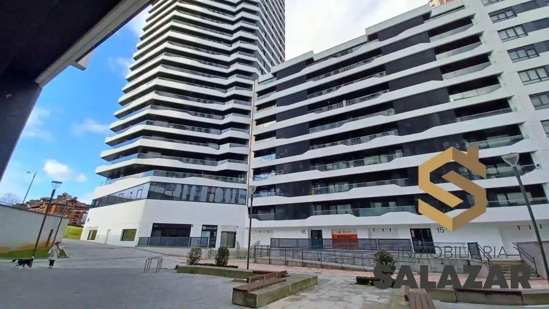 Vista exterior de Piso de alquiler en Bilbao  con Calefacción, Terraza y Balcón