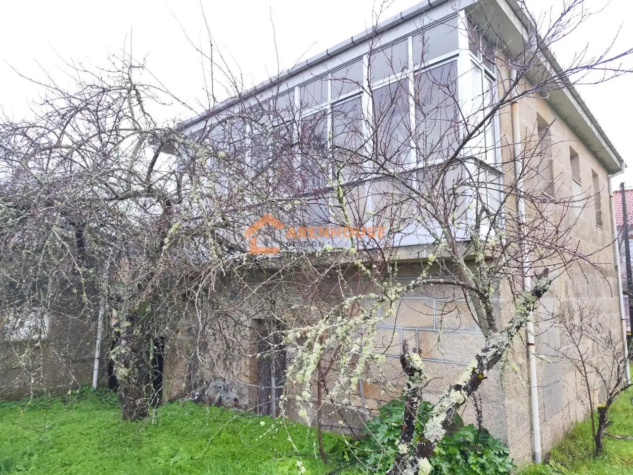 Casa amb terrassa en venda a San Cristovo de Cea, imagen 2