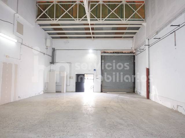 Nave industrial en Alquiler en El Limonar