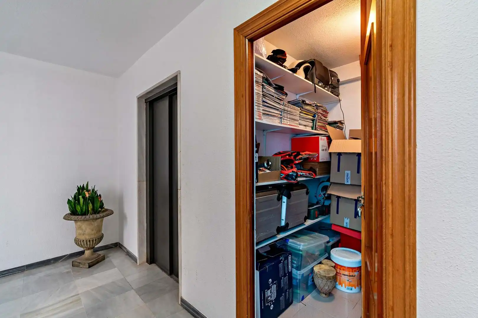 Wohnung zum Verkauf in El Ejido mit Klimaanlage, Parkett und Terrasse