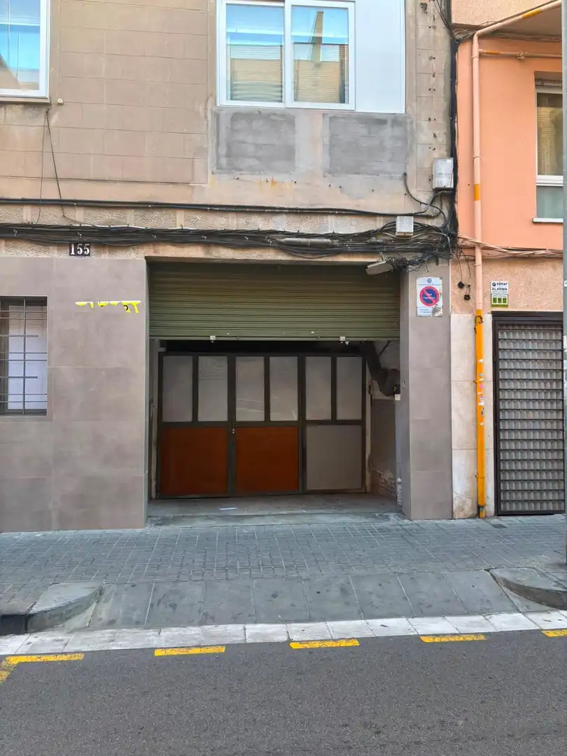Business premises to rent in Gorg - Progrés