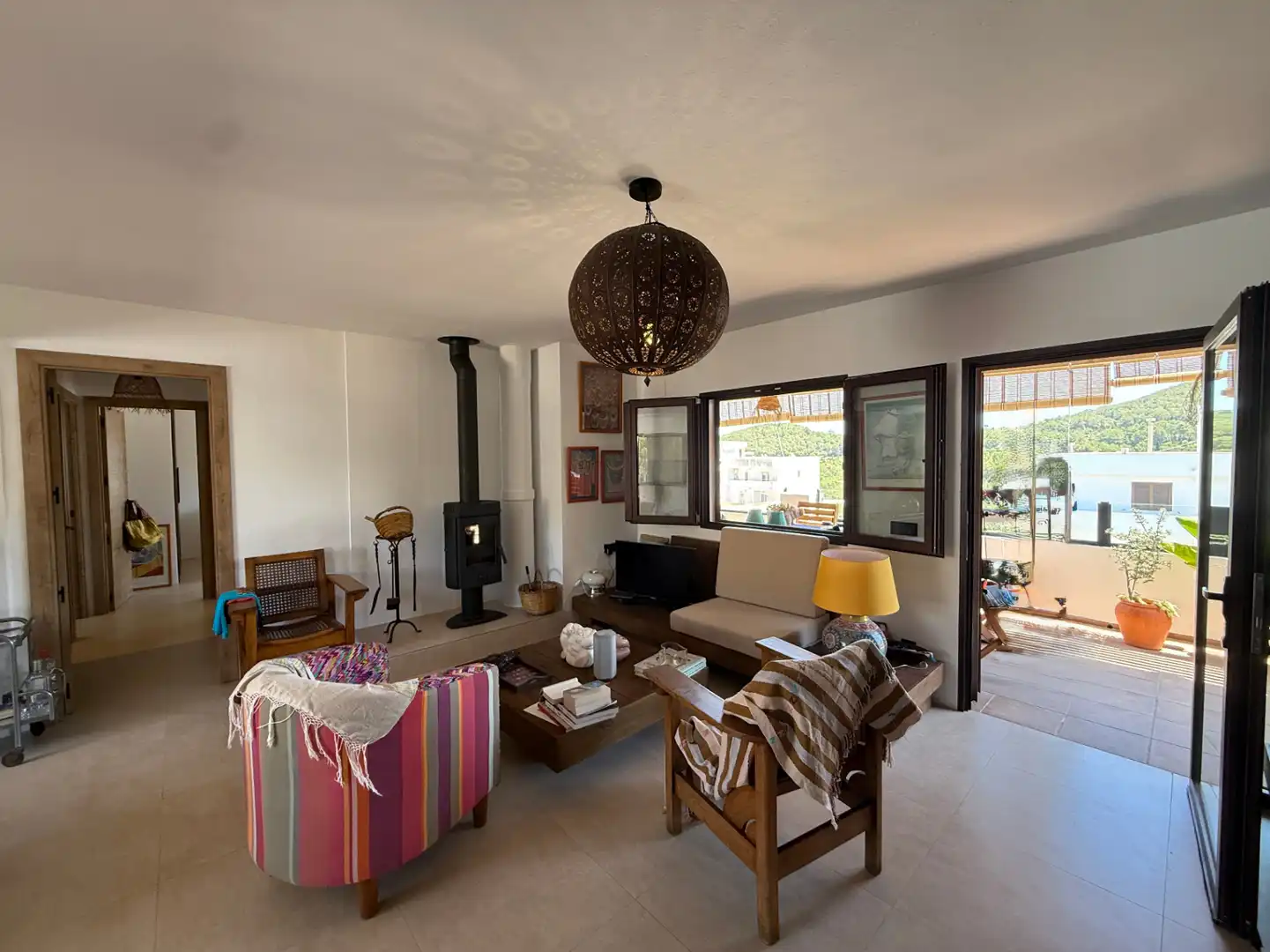 Sala d'estar de Apartament en venda en Sant Joan de Labritja amb Aire condicionat i Terrassa