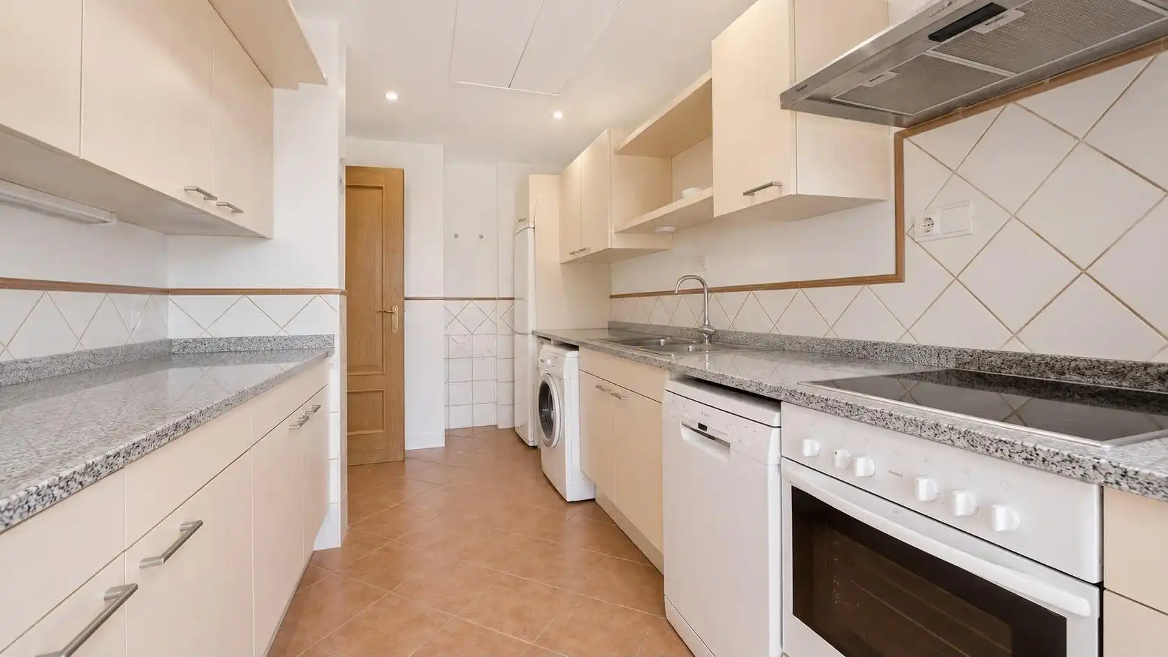 Cuina de Apartament de lloguer en Calvià amb Aire condicionat, Calefacció i Terrassa