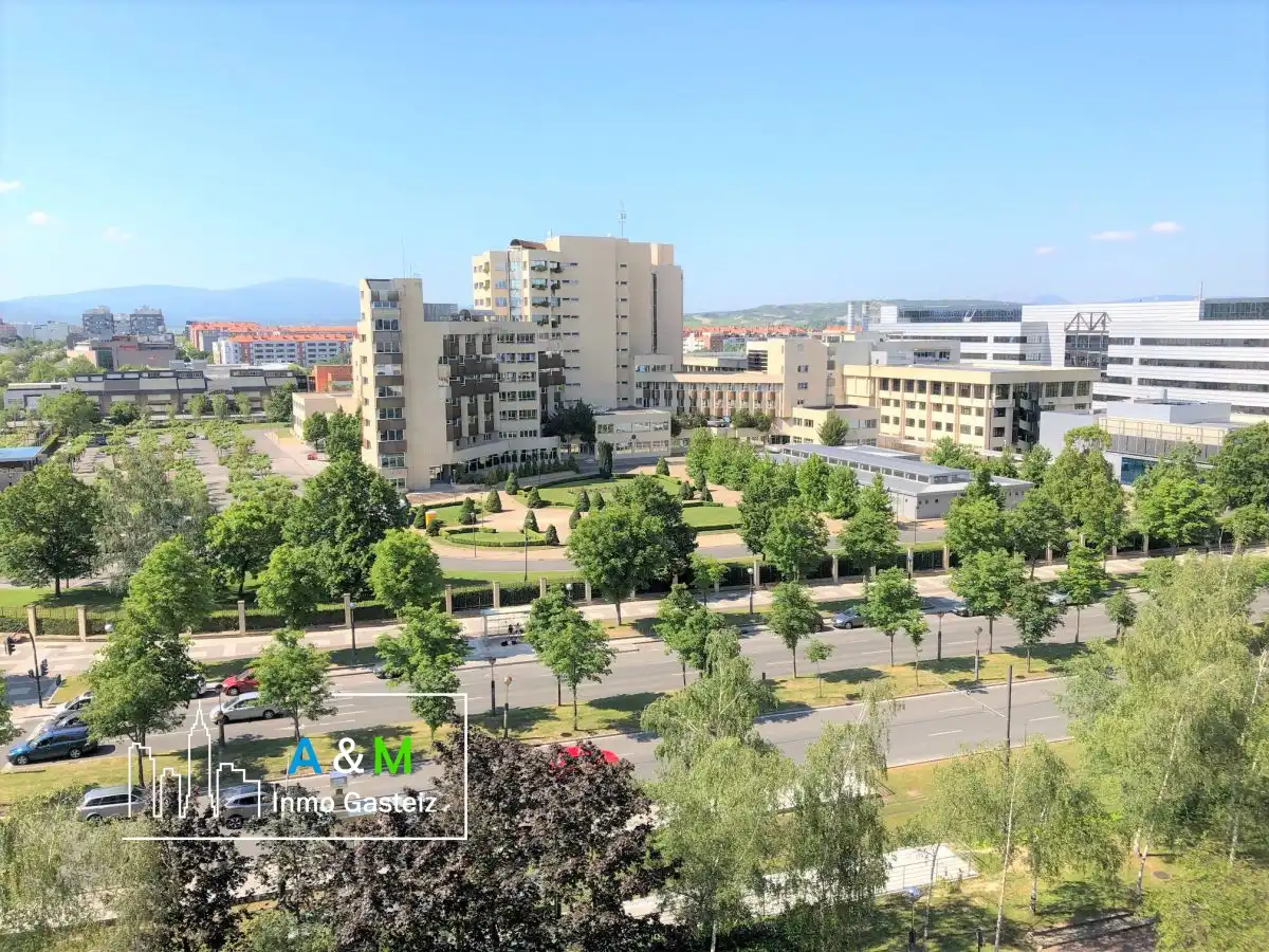 Flat for rent in JOSE ATXOTEGI, Gazalbide