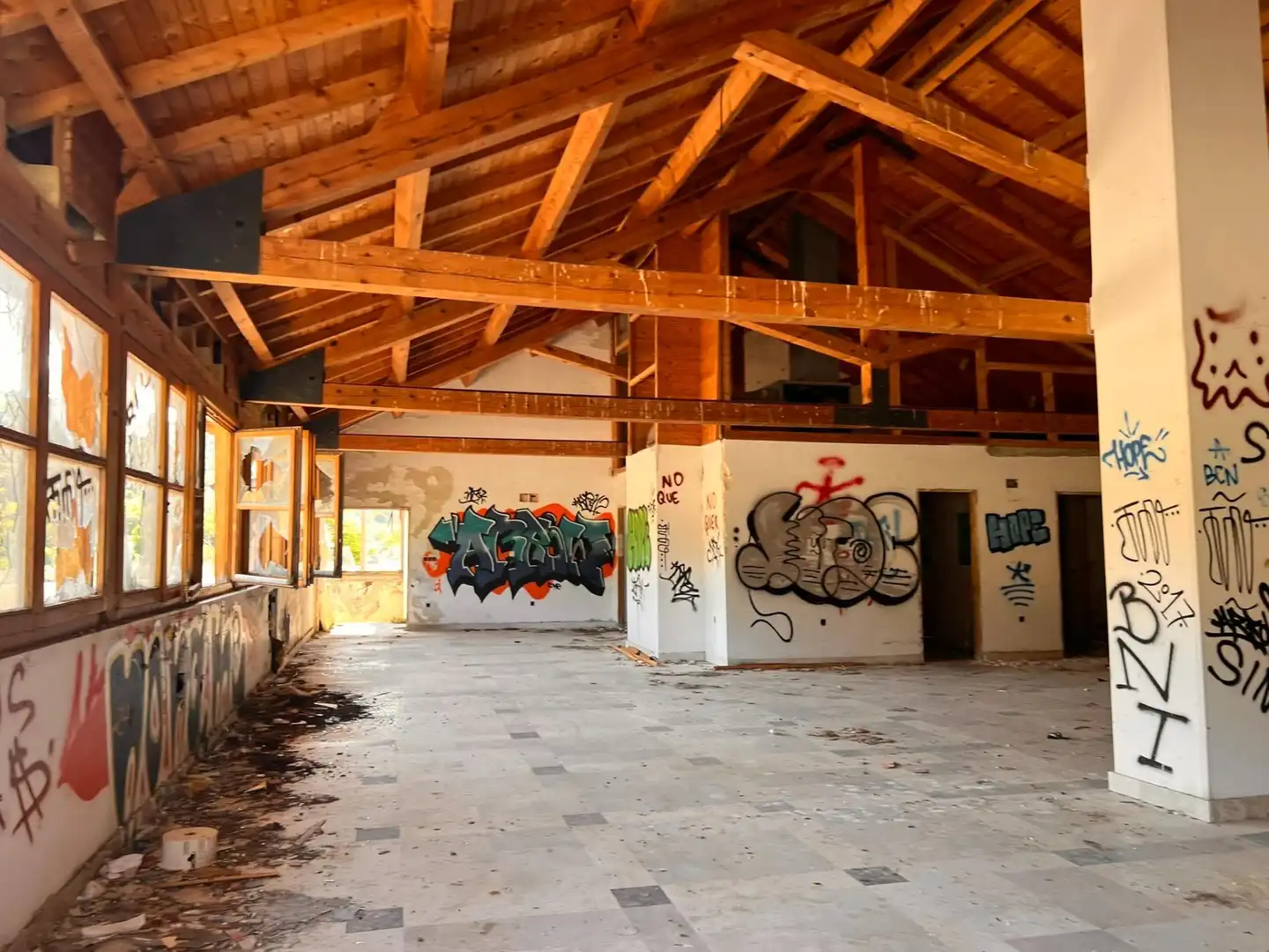 Edificio en venta en Olmos de Peñafiel
