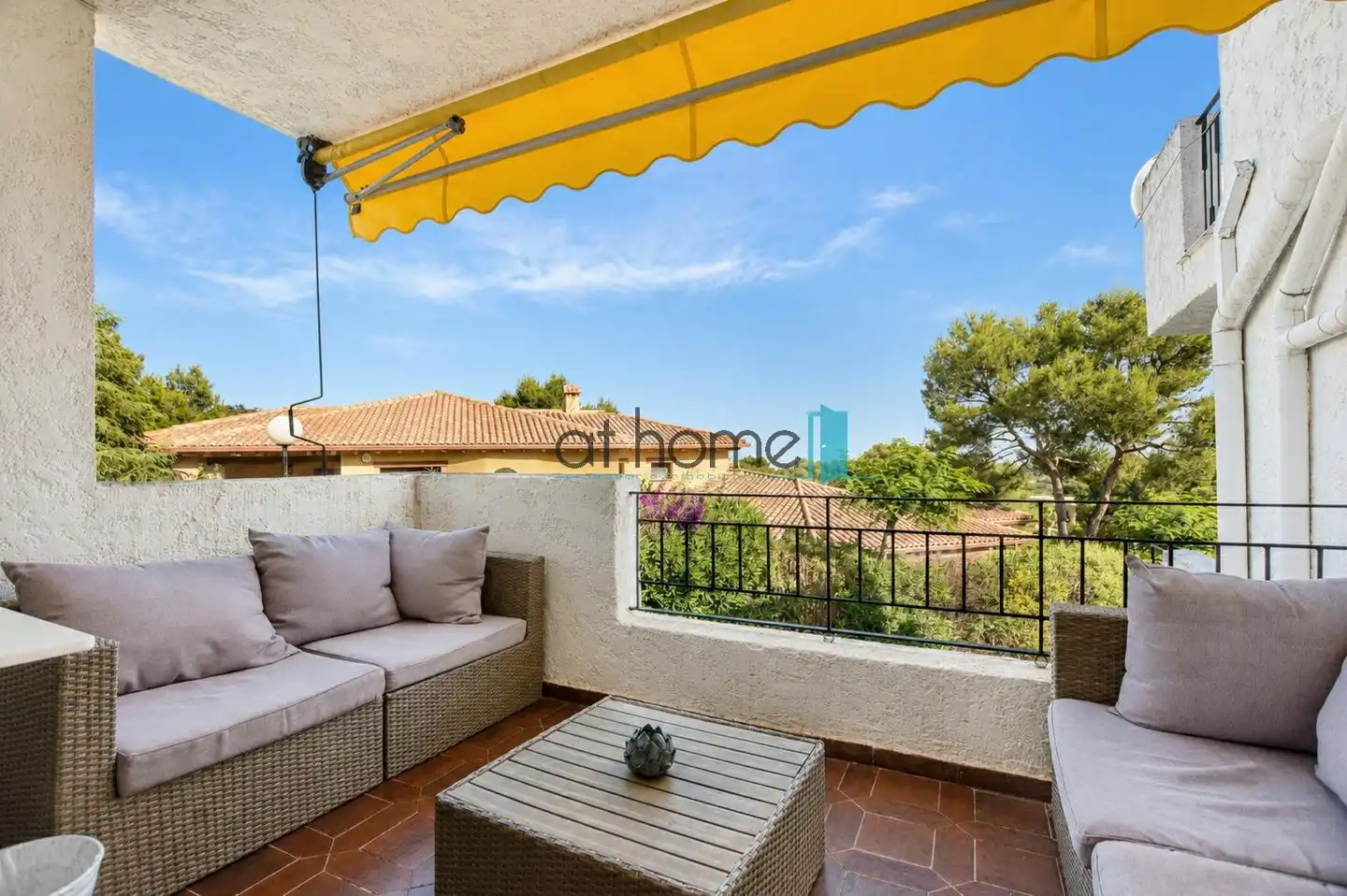 Terrasse von Einfamilien-Reihenhaus zur Miete in Sagunto / Sagunt mit Klimaanlage, Parkett und Terrasse