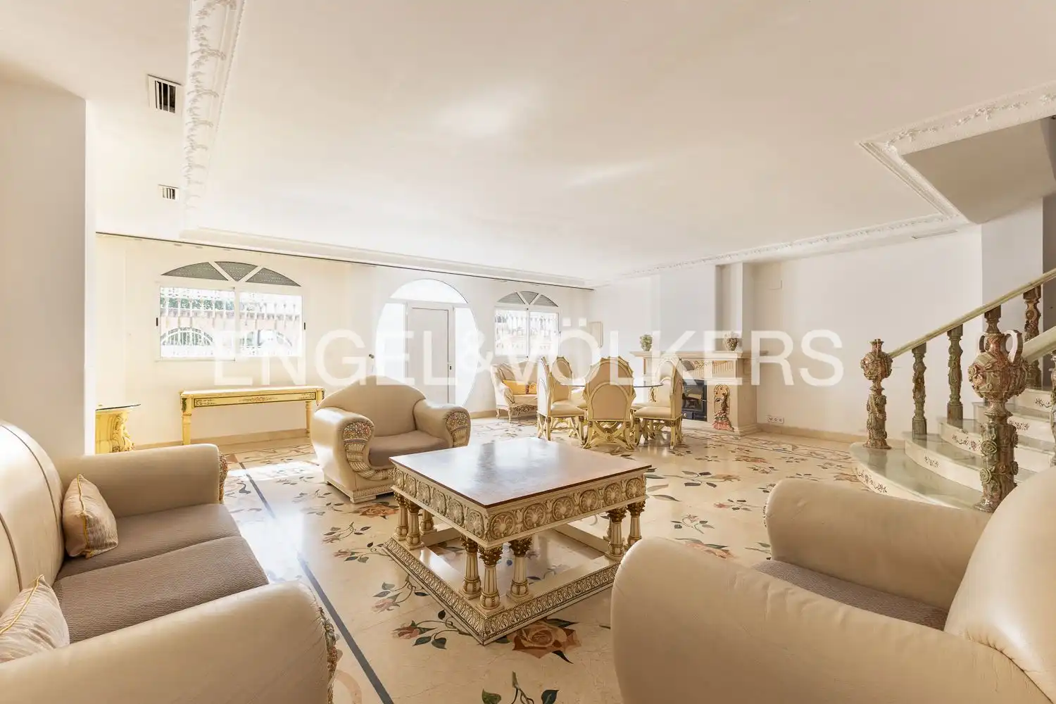 Sala d'estar de Casa o xalet en venda en Valencia amb Aire condicionat, Calefacció i Terrassa