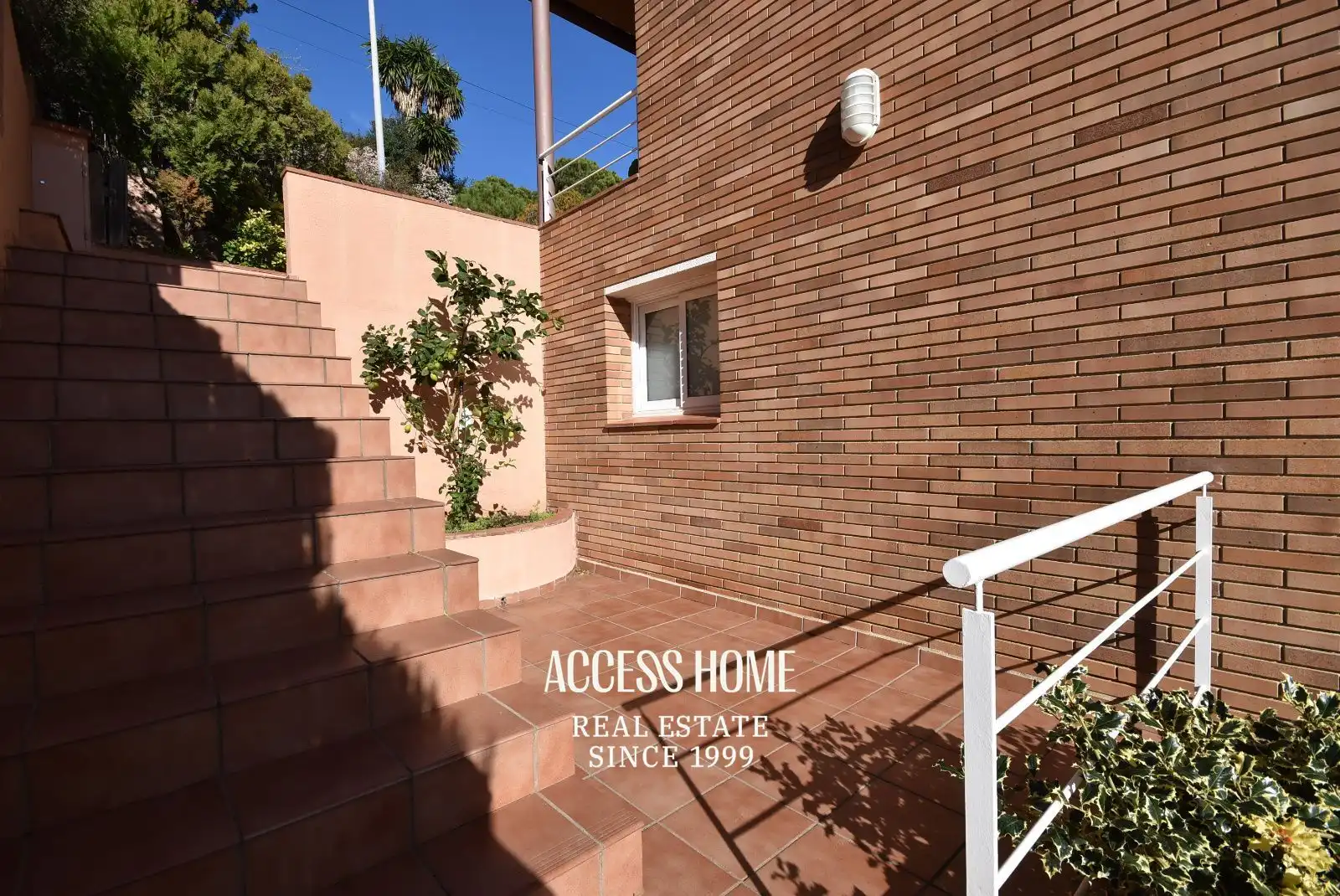 Vista exterior de Casa o chalet en venta en Premià de Dalt con Aire acondicionado, Calefacción y Terraza