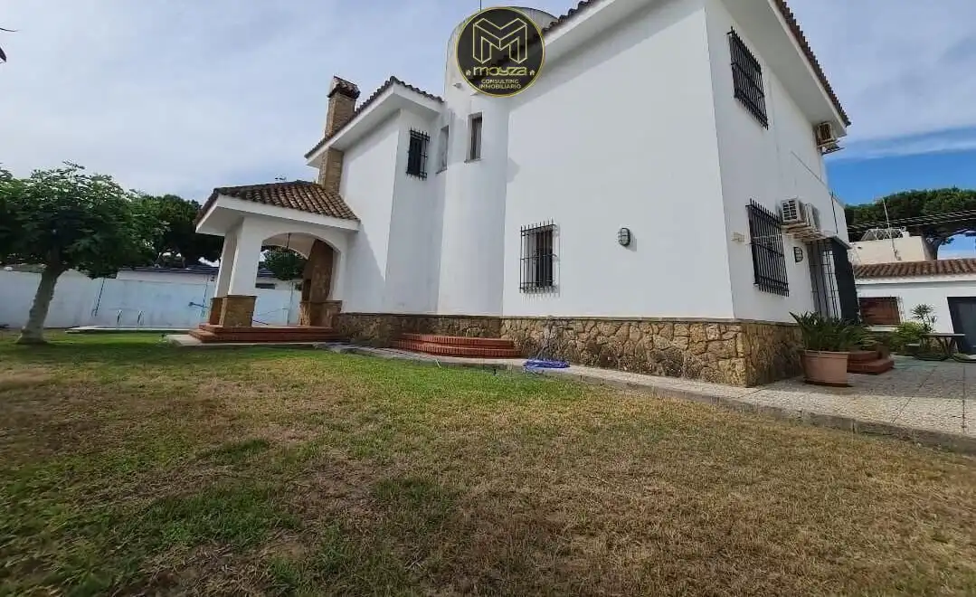 Exterior view of Houses for sale in Rota  with Air Conditioner, Terrace and Storage room
