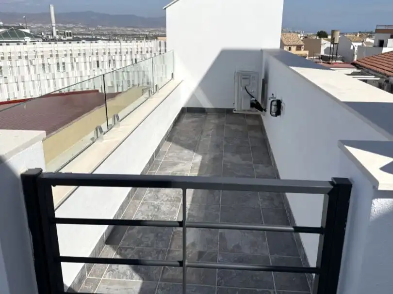 Habitatge amb ascensor en venda a avenida reyes católicos 14, imagen 10