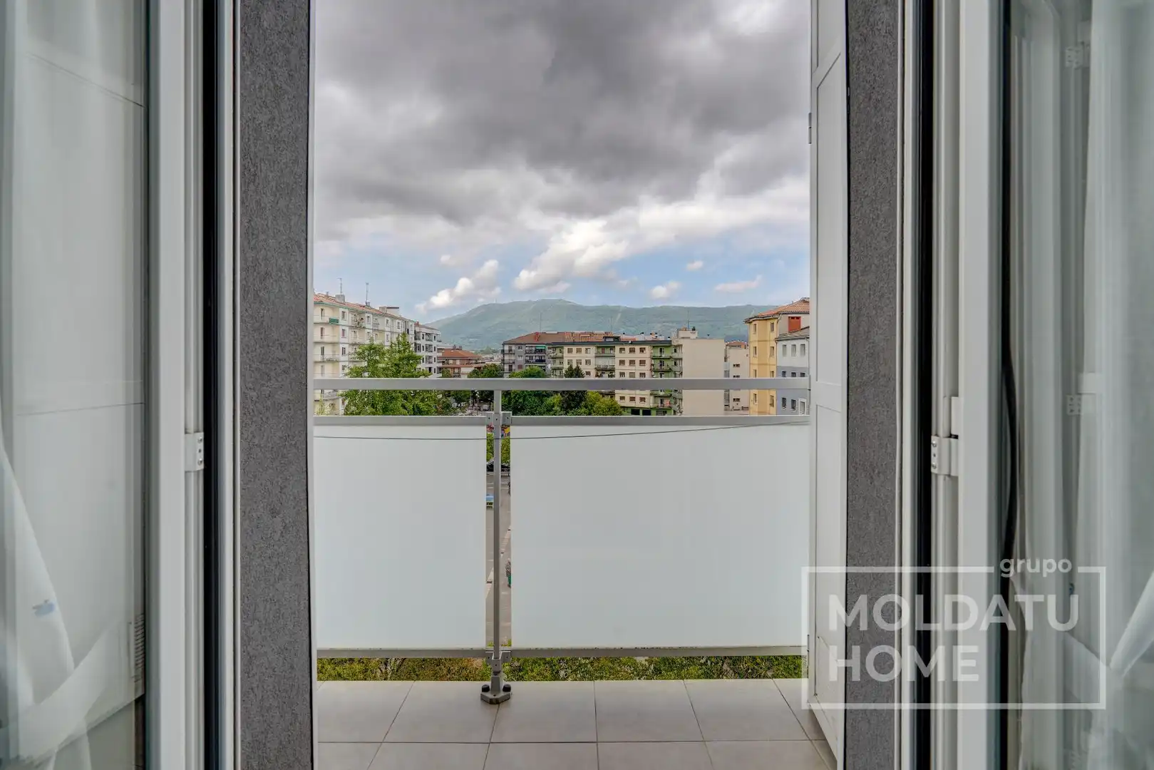 Terraza de Piso en venta en Irun  con Calefacción y Trastero