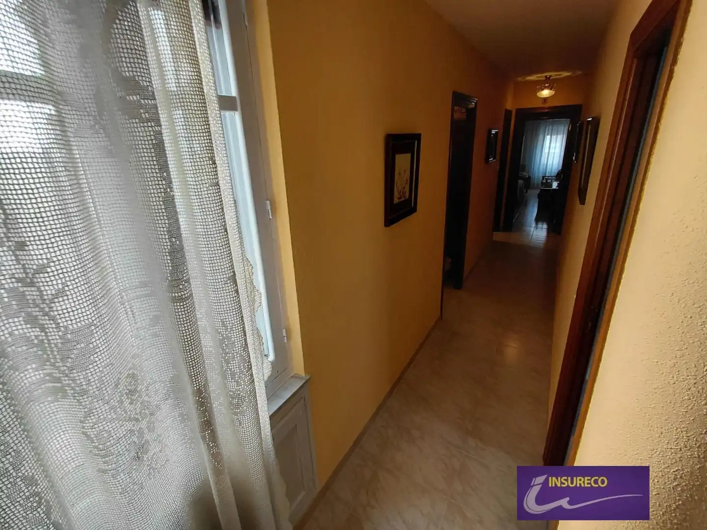 Piso en venta en León Capital  con Calefacción, Parquet y Trastero