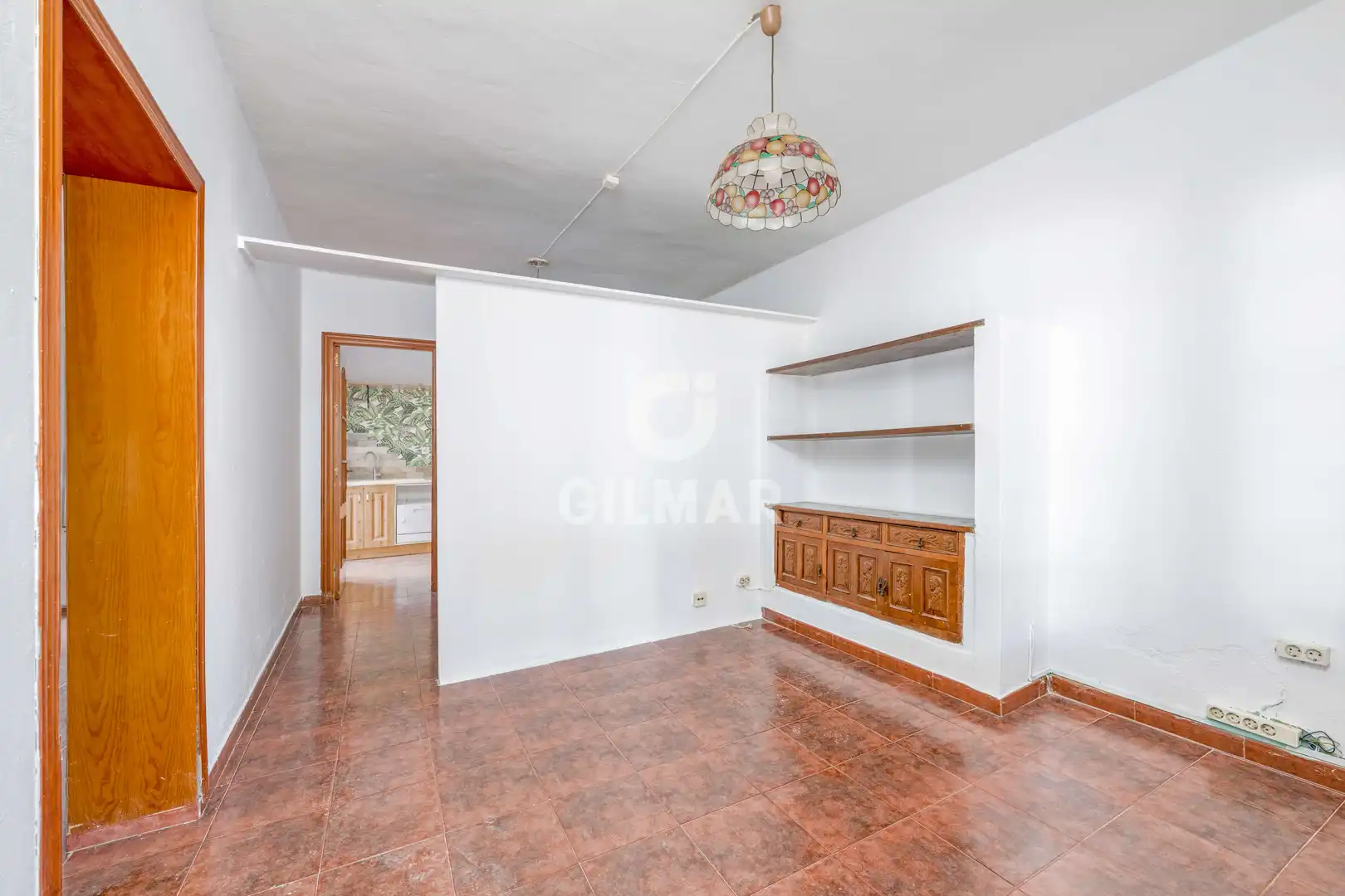 Dormitori de Casa adosada en venda en Chiclana de la Frontera amb Jardí privat