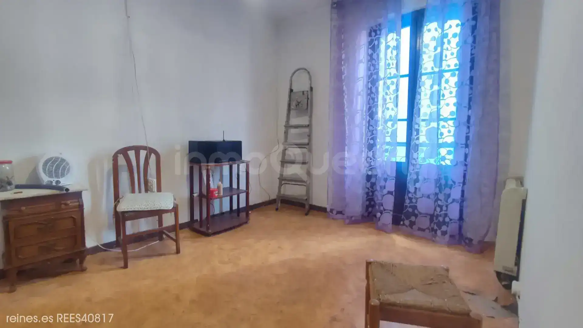Sala de estar de Piso en venta en Mieres (Asturias) con Calefacción y Amueblado