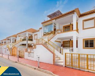 Exterior view of House or chalet for sale in Torrevieja  with Air Conditioner, Heating and Terrace