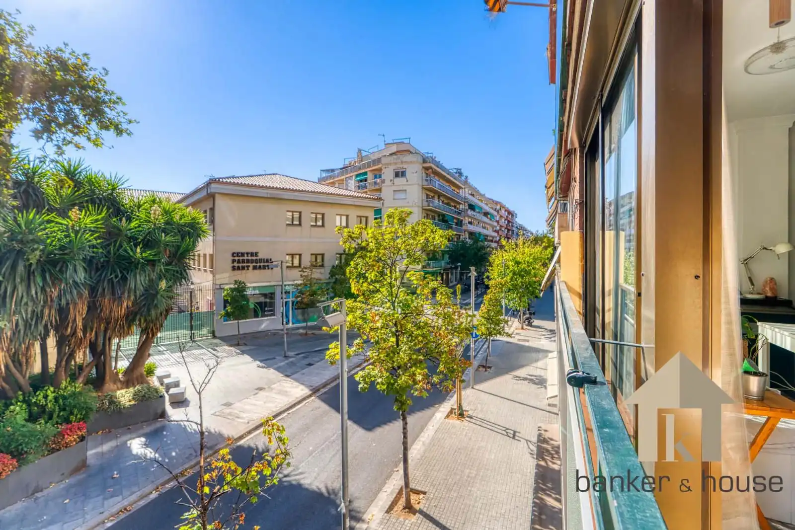Vista exterior de Piso en venta en Cerdanyola del Vallès con Aire acondicionado, Calefacción y Terraza