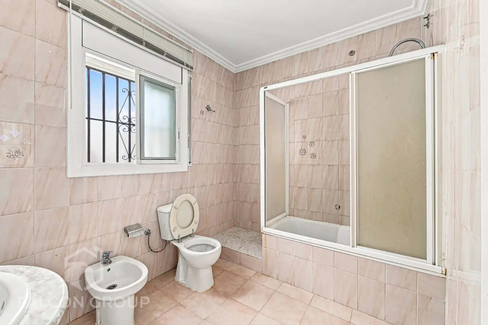 Baño de Casa o chalet en venta en El Vendrell con Calefacción, Jardín privado y Terraza