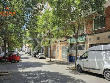 Local comercial en venta en Calle de Canillas