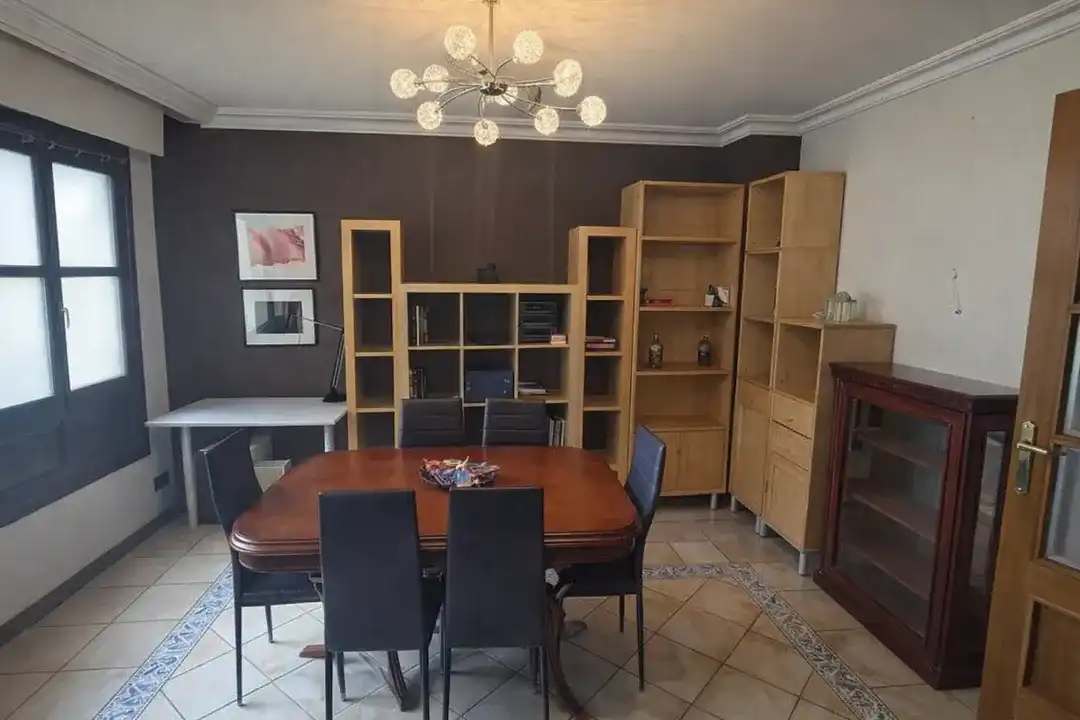 Comedor de Casa adosada en venta en Salvatierra / Agurain con Calefacción y Jardín privado