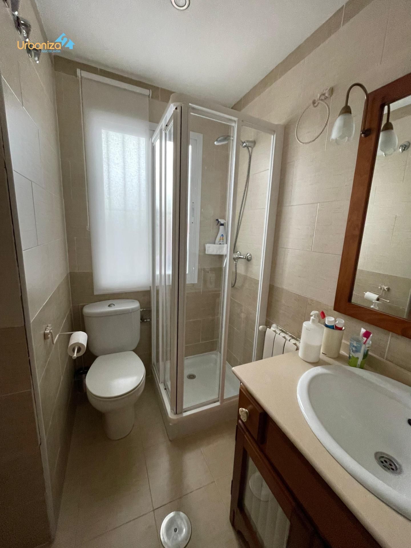 Bany de Casa adosada en venda en Badajoz Capital amb Terrassa i Balcó