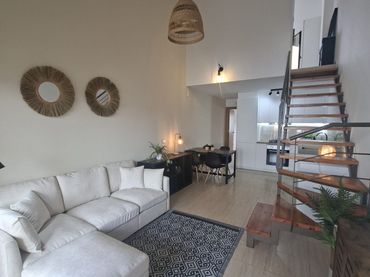 Maison mitoyenne avec balcon à vendre à SANT MAURICI
