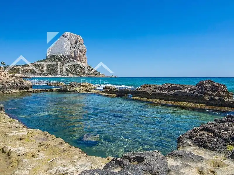 Vista exterior de Apartamento en venta en Calpe / Calp con Aire acondicionado, Jardín privado y Terraza