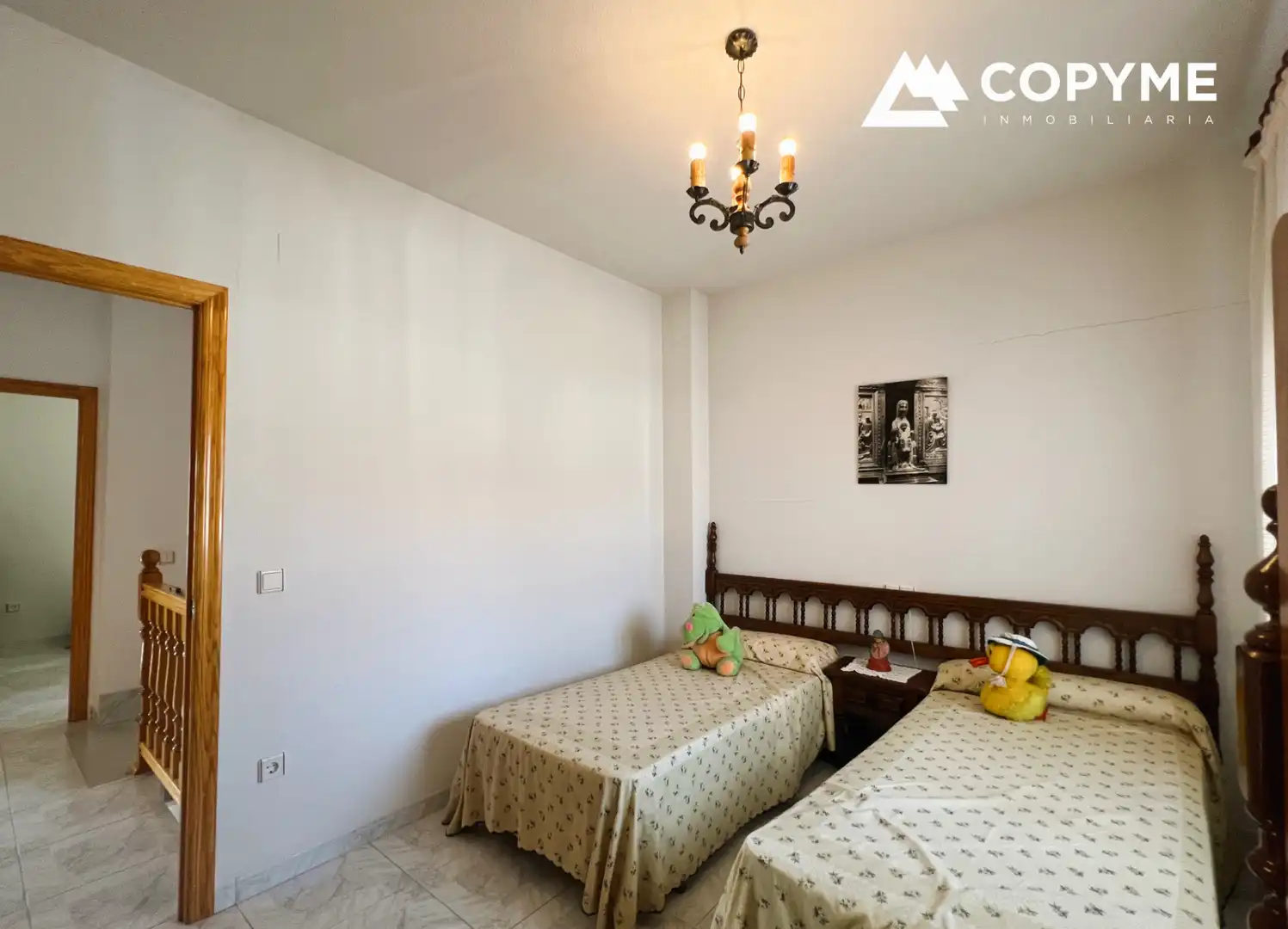 Habitación de Casa adosada en venta en Gerindote con Aire acondicionado, Jardín privado y Amueblado