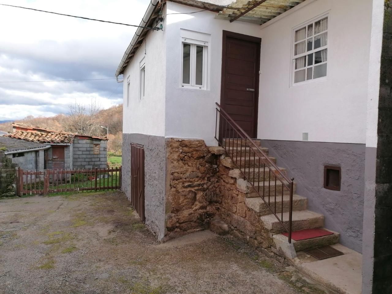 Vista exterior de Casa o chalet en venta en A Pobra de Trives 