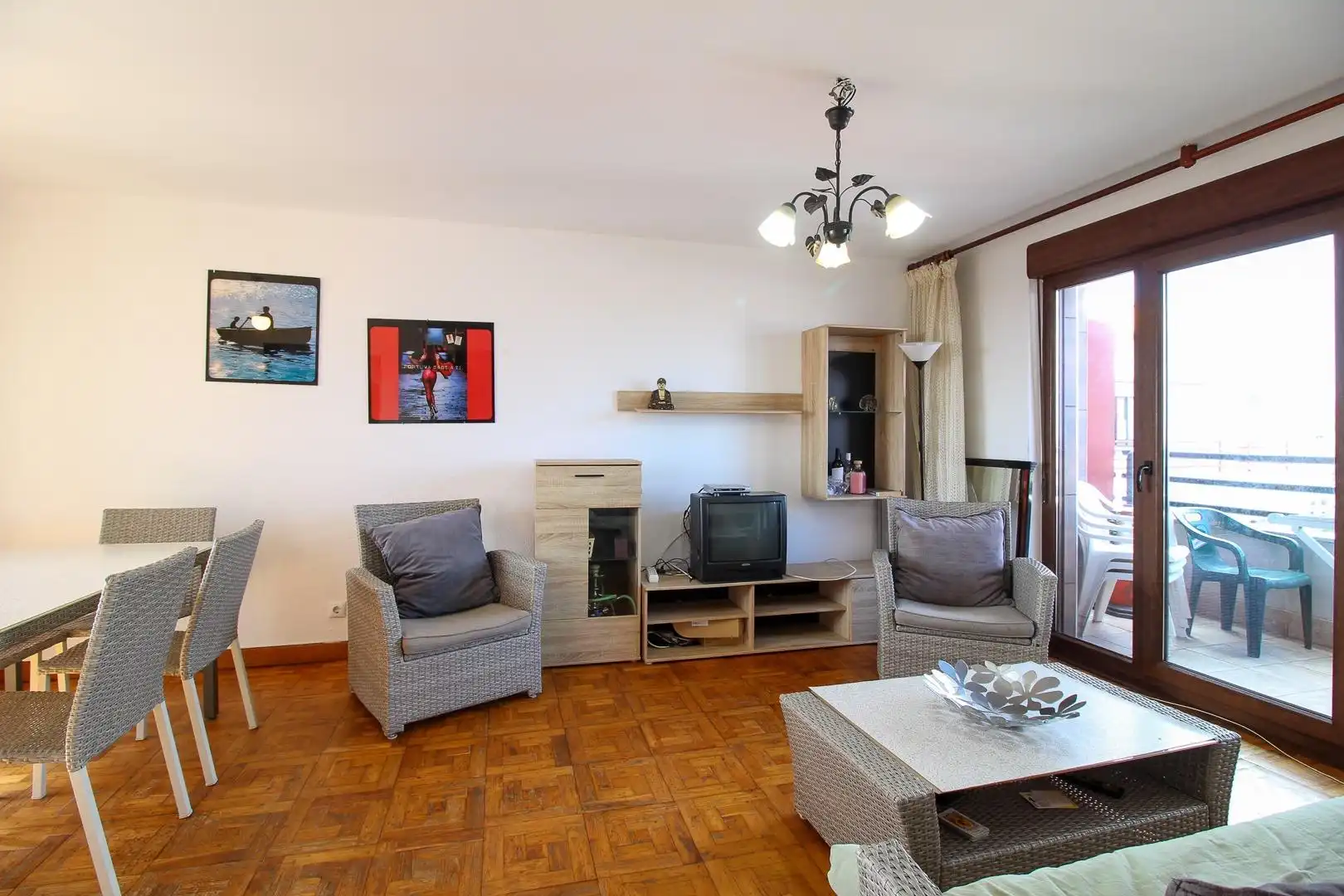 Sala de estar de Piso de alquiler en Santander con Calefacción, Parquet y Terraza