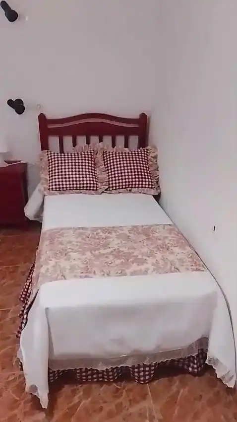 Bedroom of Flat for rent in Ronda
