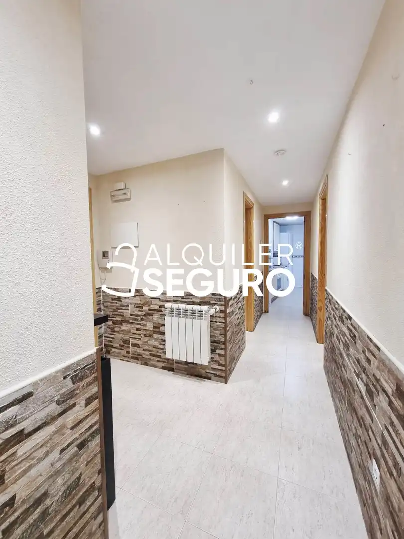 Wohnung zur Miete in Galapagar mit Klimaanlage, Heizung und Terrasse