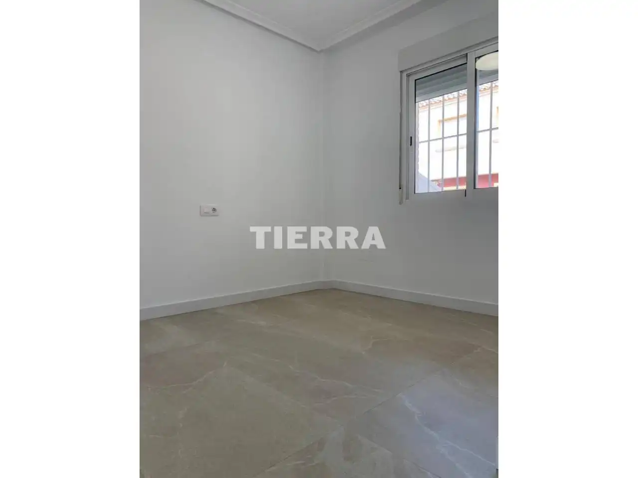 Habitación de Casa adosada en venta en Pilar de la Horadada con Piscina comunitaria