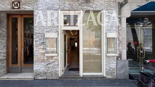 Local comercial en Alquiler en Urbieta Kalea, 14 en Área Romántica