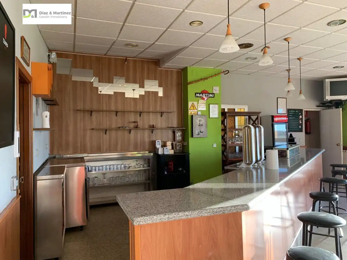 Local comercial en venda a Oteruelo, imagen 3