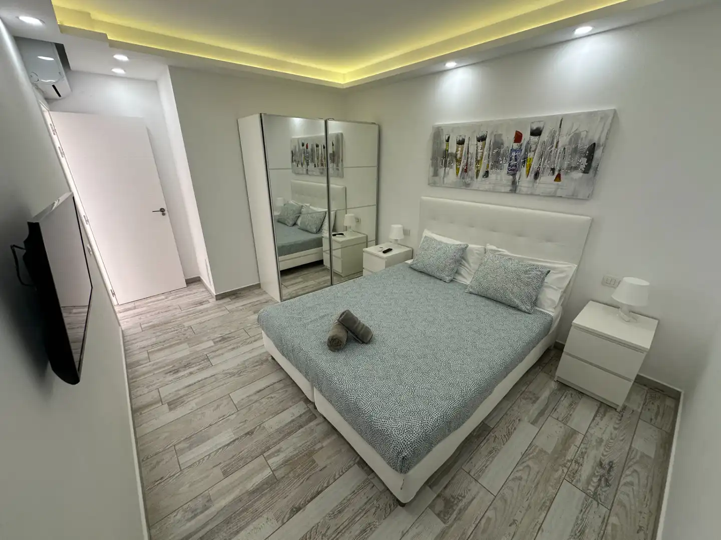 Casa aparellada amb terrassa en venda a Calle Tibiabin, imagen 15