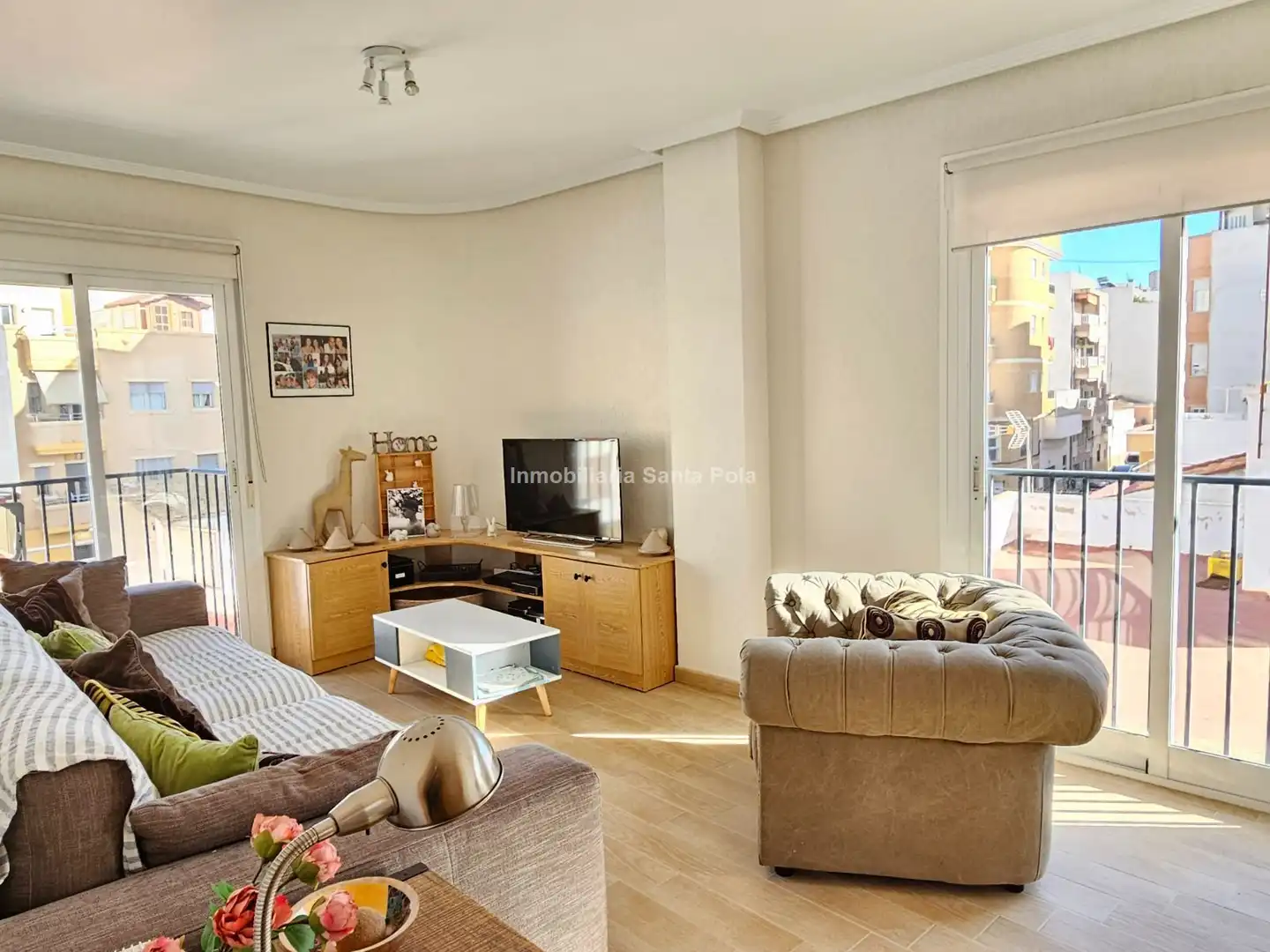 Wohnzimmer von Dachboden zum Verkauf in Santa Pola mit Klimaanlage, Heizung und Terrasse