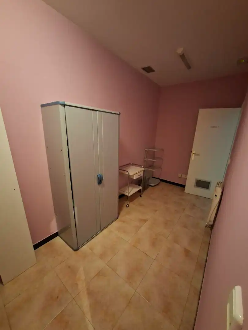 Schlafzimmer von Geschaftsraum zur Miete in Vitoria - Gasteiz