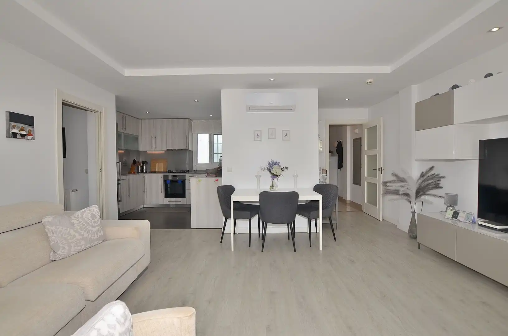 Ático con ascensor en venta en Avenida Blas Infante, imagen 4