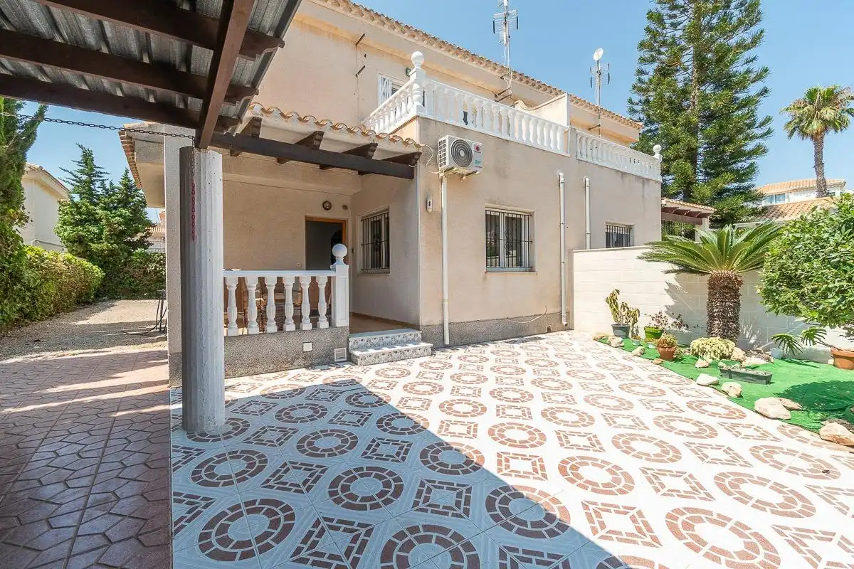 Jardín de Casa adosada en venta en Orihuela